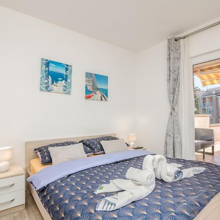 Apartment Stella Di Mare 2 크르크 외부 사진